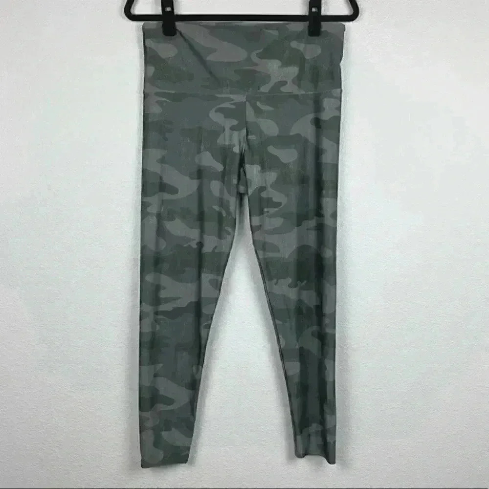 ONZIE Women's Large High Rise Moss Camo Leggings Yoga Athleisure Activewear   Ma